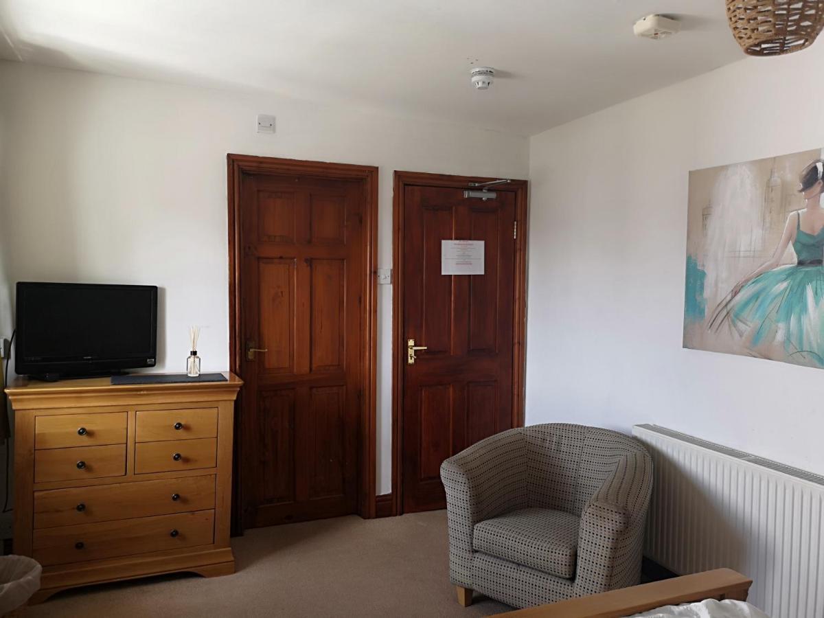Red Lion Hotel Ystrad Meurig Экстерьер фото