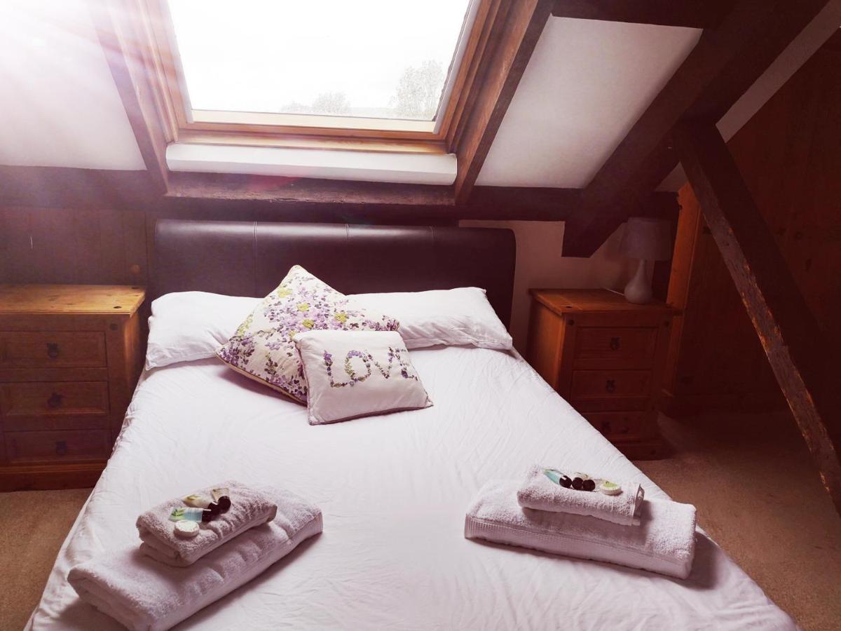 Red Lion Hotel Ystrad Meurig Экстерьер фото